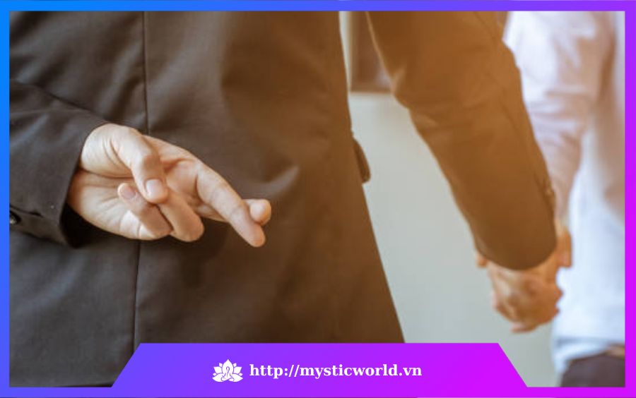 Song Tử có một vài điểm yếu như làm việc hời hợt, thiếu trung thực